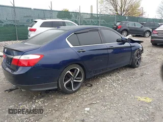 2013 Honda Accord Sdn EX-L with VIN 1HGCR2F87DA094925, listed as a IAAI auction lot 42029049 with 137,500 mi miles. Bid and sale history available at carsss.com. Image 4.