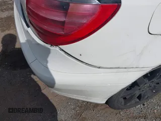 2004 Mercedes-Benz C 230 Kompressor z VIN WDBRN40JX4A612553, wystawiony jako IAAI lot #42255269 z przebiegiem Nie podano mil oraz . Historia ofert i sprzedaży dostępna na DreamBid. Obrazek 6.