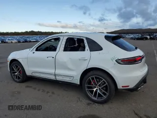 2024 Porsche Macan S с VIN WP1AG2A50RLB36421, выставлен на аукционе Copart как лот 49879565 с пробегом 9 523 миль миль и Списание • Salvage title. История ставок и продаж доступна на DreamBid. Изображение 2.