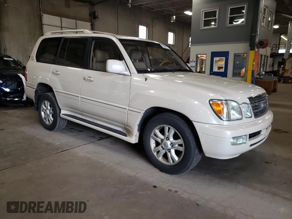 2003 Lexus LX with VIN JTJHT00W833528660, listed as a Copart auction lot 55594575 with 192,206 mi miles and Clean Title. Bid and sale history available at carsss.com. Image 4.