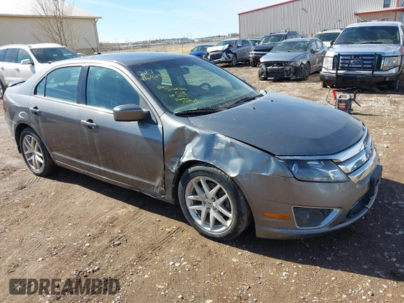 2011 Ford Fusion SEL with VIN 3FAHP0JAXBR211432, listed as a IAAI auction lot 41692412 with 195,623 mi miles. Bid and sale history available at carsss.com. Image 1.