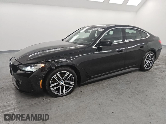 2024 BMW 4 Series 430i with VIN WBA63AV08RFS57320, listed as a Copart auction lot 48373115 with 29,492 mi miles and Clean Title. Bid and sale history available at carsss.com. Image 1.