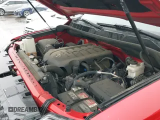 2021 Toyota Tundra SR с VIN 5TFRY5F19MX278647, выставлен на аукционе IAAI как лот 41182736 с пробегом 43 250 миль миль и . История ставок и продаж доступна на DreamBid. Изображение 19.