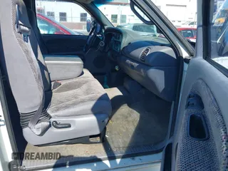 1999 Dodge Ram 2500 with VIN 1B7KC236XXJ533327, listed as a IAAI auction lot 41885482 with 178,937 mi miles. Bid and sale history available at carsss.com. Image 5.