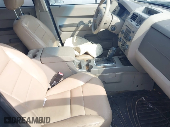 2008 Ford Escape XLT с VIN 1FMCU93108KE60815, выставлен на аукционе IAAI как лот 42504139 с пробегом 138 911 миль миль и . История ставок и продаж доступна на DreamBid. Изображение 5.