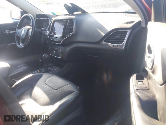 2019 Jeep Cherokee Limited with VIN 1C4PJMDX8KD441154, listed as a IAAI auction lot 41743392 with 121,141 mi miles and . Bid and sale history available at DreamBid. Image 5.