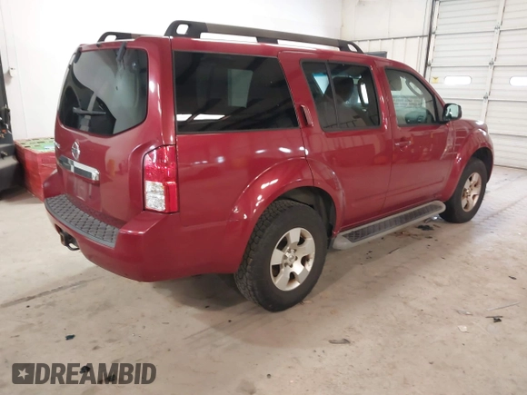 2011 Nissan Pathfinder Silver z VIN 5N1AR1NB1BC623599, wystawiony jako IAAI lot #41415680 z przebiegiem Nie podano mil oraz . Historia ofert i sprzedaży dostępna na DreamBid. Obrazek 4.