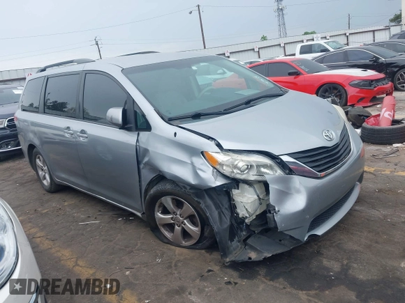 2014 Toyota Sienna LE AAS с VIN 5TDKK3DC6ES424568, выставлен на аукционе IAAI как лот 42067795 с пробегом 148 218 миль миль и . История ставок и продаж доступна на DreamBid. Изображение 1.