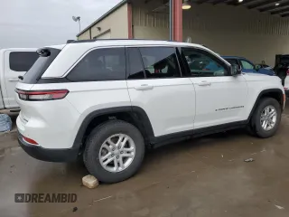 2024 Jeep Grand Cherokee Laredo X with VIN 1C4RJGAG1RC680740, listed as a Copart auction lot 41856805 with 45,235 mi miles and Clean title. Bid and sale history available at DreamBid. Image 3.
