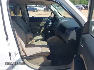 2014 Jeep Patriot Sport с VIN 1C4NJPBB2ED785423, выставлен на аукционе IAAI как лот 42176791 с пробегом 117 208 миль миль и . История ставок и продаж доступна на DreamBid. Изображение 5.