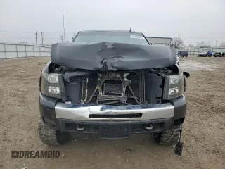 2011 Chevrolet Silverado 1500 LT with VIN 1GCRKSE39BZ147836, listed as a Copart auction lot 50490525 with 213,384 mi miles and Non Repairable. Bid and sale history available at carsss.com. Image 5.