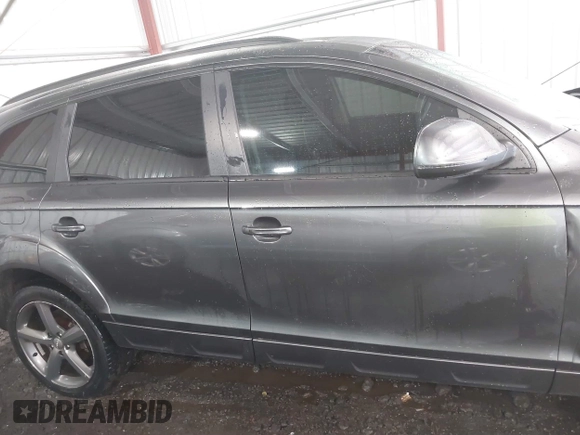 2015 Audi Q7 Premium Plus with VIN WA1LGAFE1FD028287, listed as a IAAI auction lot 41820192 with 104,540 mi miles and . Bid and sale history available at DreamBid. Image 13.
