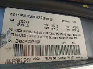 2007 Dodge Magnum R/T with VIN 2D4GV572X7H655828, listed as a IAAI auction lot 40561783 with 166,143 mi miles and . Bid and sale history available at carsss.com. Image 9.