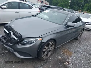 2017 Mercedes-Benz C 300 z VIN WDDWJ4JB4HF379226, wystawiony jako IAAI lot #42366082 z przebiegiem 96 015 mil mil oraz . Historia ofert i sprzedaży dostępna na DreamBid. Obrazek 19.