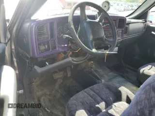 2000 Chevrolet Silverado 1500 with VIN 1GCEK14V7YE221413, listed as a Copart auction lot 48989804 with 0 mi miles and Non Repairable. Bid and sale history available at carsss.com. Image 8.