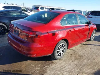 2018 Volkswagen Jetta 1.4T SE with VIN 3VWDB7AJ4JM224590, listed as a IAAI auction lot 41367585 with 140,172 mi miles. Bid and sale history available at carsss.com. Image 4.