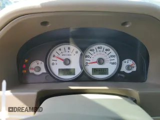 2005 Ford Escape Limited with VIN 1FMYU94175KB94533, listed as a Copart auction lot 71092124 with 156,992 mi miles and Salvage Title. Bid and sale history available at carsss.com. Image 9.