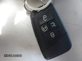2024 Volkswagen Tiguan SE z VIN 3VVNB7AX4RM198923, wystawiony jako IAAI lot #42312597 z przebiegiem 6 827 mil mil oraz . Historia ofert i sprzedaży dostępna na DreamBid. Obrazek 11.