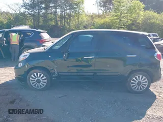 2017 FIAT 500L Pop with VIN ZFBCFAAH5HZ039425, listed as a IAAI auction lot 42013167 with 137,816 mi miles. Bid and sale history available at carsss.com. Image 6.