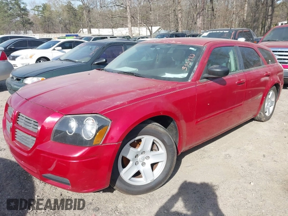 2005 Dodge Magnum SE with VIN 2D4FV48V75H535982, listed as a IAAI auction lot 41789722 with Not Provided miles. Bid and sale history available at carsss.com. Image 2.