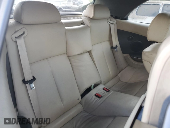 2005 BMW 6 Series 645Ci with VIN WBAEK734X5B325738, listed as a Copart auction lot 68113044 with 92,977 mi miles and Salvage Title. Bid and sale history available at carsss.com. Image 10.