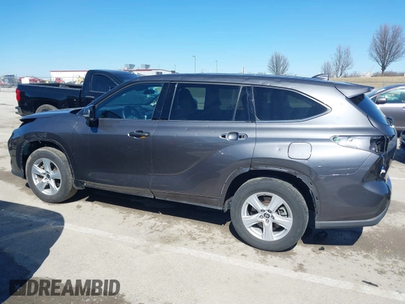 2021 Toyota Highlander L with VIN 5TDBZRBH7MS544245, listed as a IAAI auction lot 41630097 with 64,719 mi miles and . Bid and sale history available at DreamBid. Image 15.