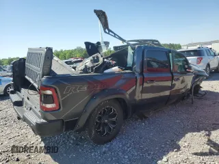 2022 Ram 1500 Rebel z VIN 1C6SRFLT1NN112993, wystawiony jako Copart lot #53305985 z przebiegiem Nie podano mil oraz Szkoda całkowita • Salvage title. Historia ofert i sprzedaży dostępna na DreamBid. Obrazek 3.