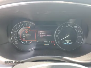 2019 Lincoln MKC Select with VIN 5LMCJ2C9XKUL01878, listed as a Copart auction lot 60434995 with 88,168 mi miles and Salvage title. Bid and sale history available at DreamBid. Image 9.