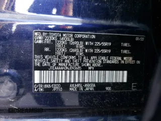 2022 Toyota Venza LE with VIN JTEAAAAH3NJ093685, listed as a Copart auction lot 70657454 with 40,921 mi miles and Salvage Title. Bid and sale history available at carsss.com. Image 13.