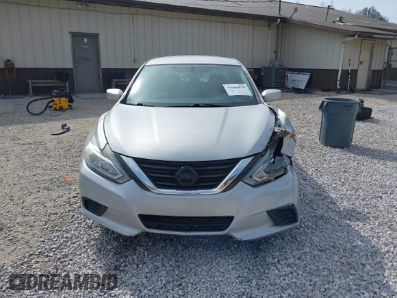 2017 Nissan Altima S z VIN 1N4AL3AP3HN320457, wystawiony jako IAAI lot #41666018 z przebiegiem 158 643 mil mil oraz . Historia ofert i sprzedaży dostępna na DreamBid. Obrazek 12.