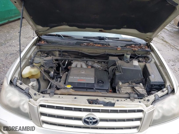 2001 Toyota Highlander with VIN JTEGF21A510026302, listed as a IAAI auction lot 41973526 with 252,330 mi miles. Bid and sale history available at carsss.com. Image 10.