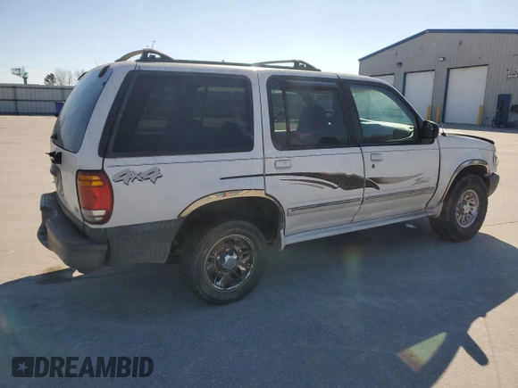 1999 Ford Explorer XL z VIN 1FMZU34XXXUB28975, wystawiony jako Copart lot #46269415 z przebiegiem 288 031 mil mil oraz Szkoda całkowita • Salvage title. Historia ofert i sprzedaży dostępna na DreamBid. Obrazek 3.