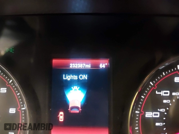 2013 Dodge Charger SE with VIN 2C3CDXBG2DH726467, listed as a IAAI auction lot 38024398 with 232,387 mi miles and . Bid and sale history available at carsss.com. Image 7.