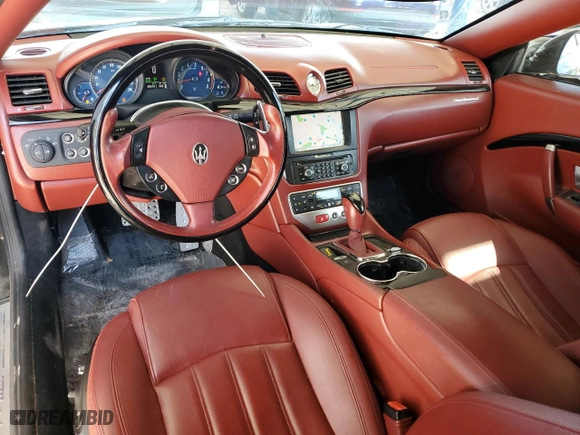 2010 Maserati GranTurismo Convertible with VIN ZAM45KMA1A0053899, listed as a Copart auction lot 70842634 with 48,519 mi miles and Salvage Title. Bid and sale history available at carsss.com. Image 8.