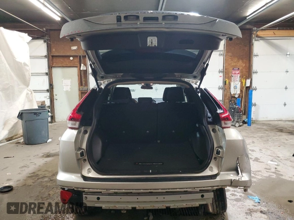 2022 Mitsubishi Eclipse Cross ES with VIN JA4ATUAA9NZ050399, listed as a Copart auction lot 81714464 with 49,265 mi miles and Salvage title. Bid and sale history available at DreamBid. Image 6.