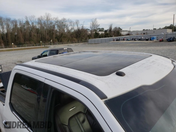 2017 Ford F-250 Lariat with VIN 1FT7W2BT6HED83358, listed as a Copart auction lot 32676022 with Not provided miles and Salvage title. Bid and sale history available at DreamBid. Image 9.