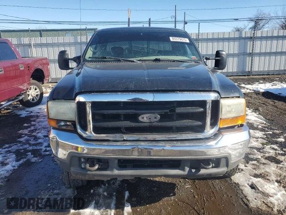 2001 Ford Super Duty F-250 XL with VIN 1FTNX21L31ED75892, listed as a Copart auction lot 89379615 with 299,874 mi miles and Salvage Title. Bid and sale history available at carsss.com. Image 5.