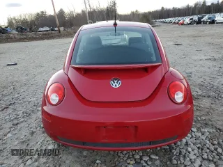2008 Volkswagen New Beetle Coupe S with VIN 3VWRG31C48M517157, listed as a Copart auction lot 80142794 with 126,366 mi miles and Salvage Title. Bid and sale history available at carsss.com. Image 6.