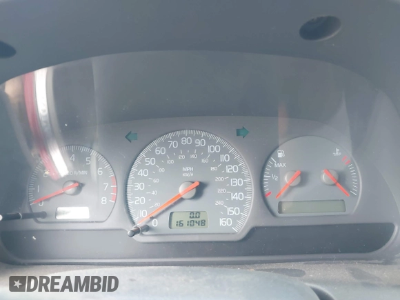 2001 Volvo V40 с VIN YV1VW295X1F632284, выставлен на аукционе IAAI как лот 42426338 с пробегом 161 048 миль миль и . История ставок и продаж доступна на DreamBid. Изображение 7.