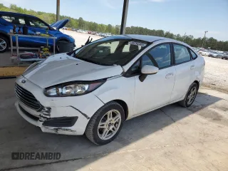 2019 Ford Fiesta SE z VIN 3FADP4BJ4KM103809, wystawiony jako Copart lot #53754365 z przebiegiem 77 933 mil mil oraz Szkoda całkowita • Salvage title. Historia ofert i sprzedaży dostępna na DreamBid. Obrazek 1.