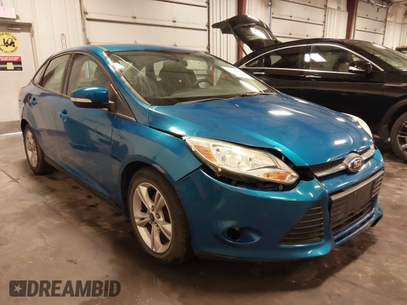 2014 Ford Focus SE with VIN 1FADP3F27EL116704, listed as a IAAI auction lot 41790909 with 78,236 mi miles. Bid and sale history available at carsss.com. Image 1.