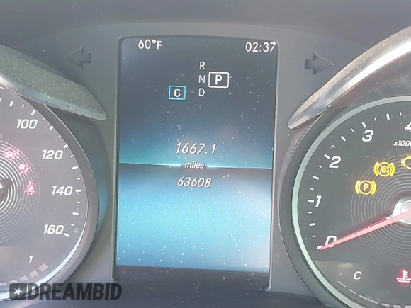 2019 Mercedes-Benz C 300 z VIN 55SWF8DB0KU318691, wystawiony jako IAAI lot #41751526 z przebiegiem 63 608 mil mil oraz . Historia ofert i sprzedaży dostępna na DreamBid. Obrazek 7.