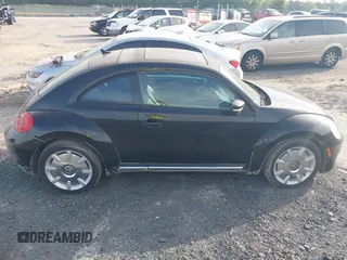 2013 Volkswagen Beetle 2.5L with VIN 3VWJP7AT1DM608370, listed as a IAAI auction lot 42088900 with Not Provided miles and . Bid and sale history available at DreamBid. Image 13.