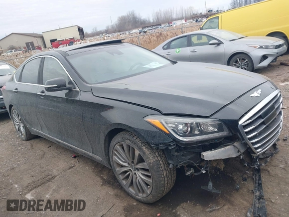 2015 Hyundai Genesis 5.0L with VIN KMHGN4JF3FU064668, listed as a IAAI auction lot 41139235 with 58,353 mi miles. Bid and sale history available at carsss.com. Image 1.