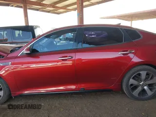 2019 Kia Optima LX with VIN 5XXGT4L31KG310064, listed as a IAAI auction lot 41703047 with 177,590 mi miles. Bid and sale history available at carsss.com. Image 14.