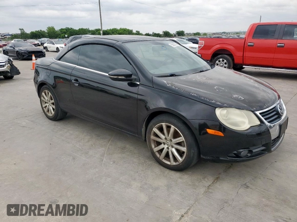 2011 Volkswagen Eos Komfort with VIN WVWBW7AHXBV004597, listed as a Copart auction lot 55067525 with 156,404 mi miles and Clean Title. Bid and sale history available at DreamBid. Image 4.