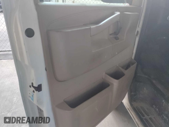 2019 Chevrolet Express Cargo с VIN 1GCWGAFP8K1160429, выставлен на аукционе IAAI как лот 42556044 с пробегом 108 476 миль миль и . История ставок и продаж доступна на DreamBid. Изображение 30.