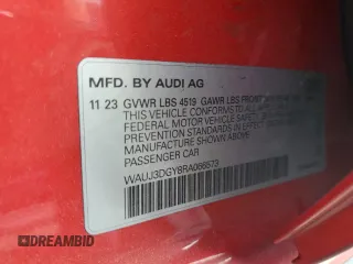 2024 Audi S3 Prestige z VIN WAUJ3DGY8RA066573, wystawiony jako Copart lot #75126954 z przebiegiem Nie podano mil oraz Nie do naprawy • Non repairable. Historia ofert i sprzedaży dostępna na DreamBid. Obrazek 13.