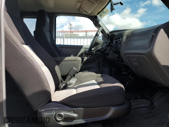 2004 Ford Ranger XL with VIN 1FTZR14U84PB06774, listed as a Copart auction lot 82596884 with 104,796 mi miles and Salvage Title. Bid and sale history available at DreamBid. Image 7.