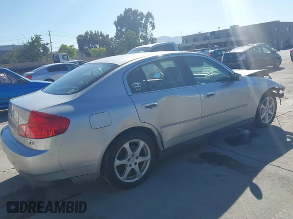 2003 Infiniti G35 w/Leather with VIN JNKCV51E43M308273, listed as a IAAI auction lot 42194344 with 180,533 mi miles. Bid and sale history available at carsss.com. Image 4.